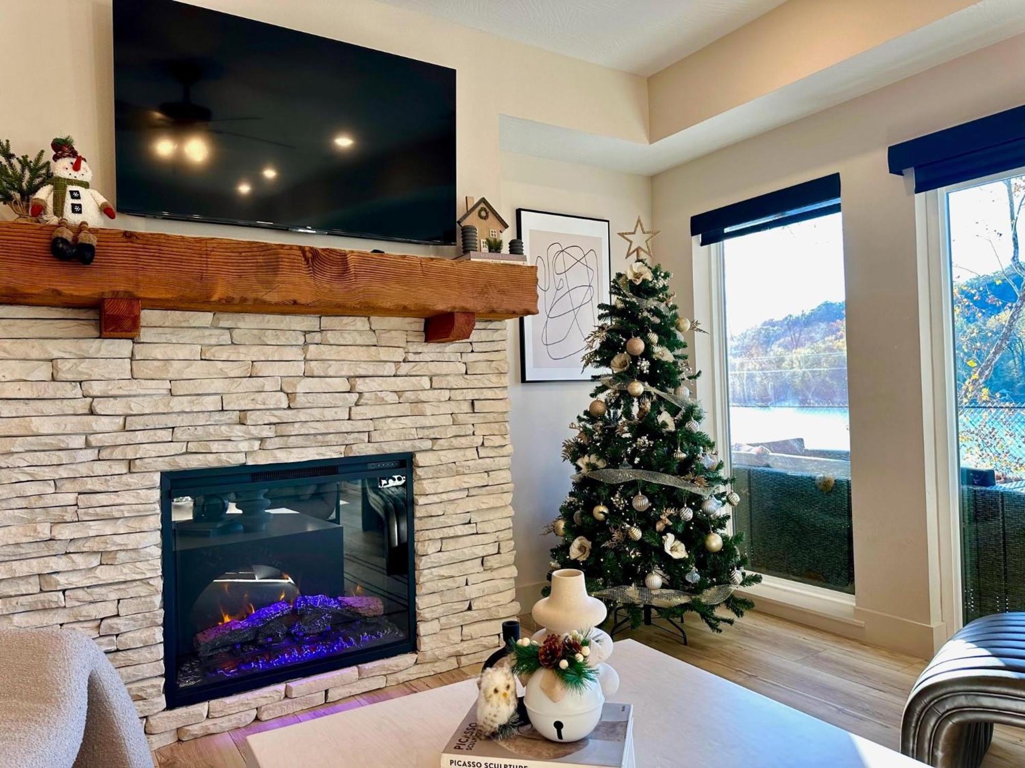Briarwood Bay Villa Бренсън Екстериор снимка